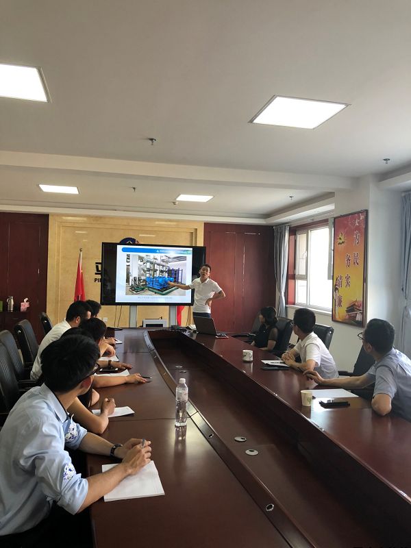 公司副總經(jīng)理裴林虎主持召開供熱項(xiàng)目建設(shè)運(yùn)營管理工作培訓(xùn)會(huì)(圖2) 公司副總經(jīng)理裴林虎主持召開供熱項(xiàng)目建設(shè)運(yùn)營管理工作培訓(xùn)會(huì)(圖2)