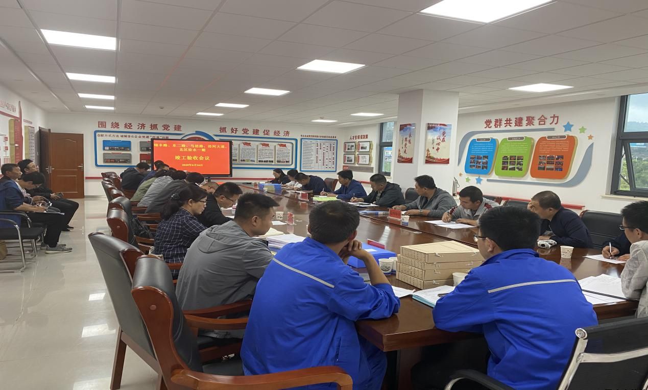 市質(zhì)監(jiān)站對(duì)瑞豐路、涇河大道、東二路（北段）、北區(qū)給水（一期）進(jìn)行竣工驗(yàn)收(圖2)