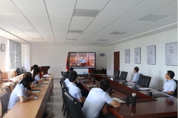 泓源公司集中收看慶祝中國(guó)共產(chǎn)黨成立100周年大會(huì)實(shí)況(圖2) 泓源公司集中收看慶祝中國(guó)共產(chǎn)黨成立100周年大會(huì)實(shí)況(圖2)