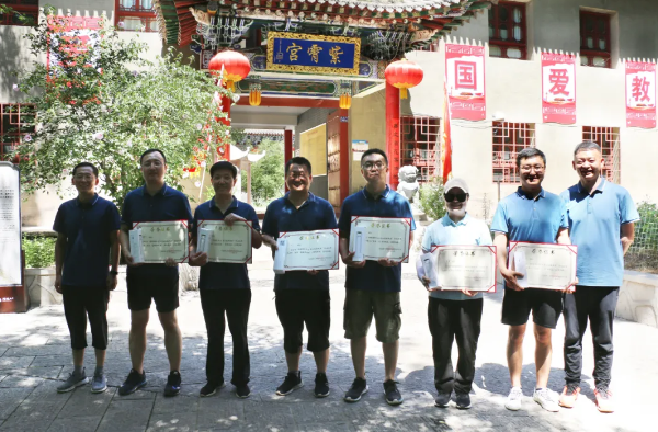 增強團隊合力 展示泓源風采 ——泓源公司開展登山比賽活動(圖10) 增強團隊合力 展示泓源風采 ——泓源公司開展登山比賽活動(圖10)