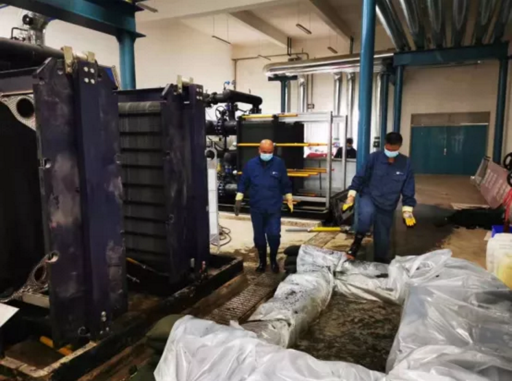 泓源公司加快推進供熱項目建設(shè)全力保障群眾溫暖過冬(圖3) 泓源公司加快推進供熱項目建設(shè)全力保障群眾溫暖過冬(圖3)