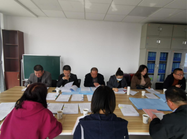 平?jīng)龉I(yè)園區(qū)路燈節(jié)能改造運(yùn)營維護(hù)項目順利通過竣工驗(yàn)收(圖2)