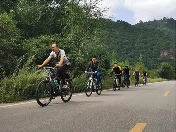 市產投集團打造“泓源紅”黨建品牌助推高質量發(fā)展(圖15) 市產投集團打造“泓源紅”黨建品牌助推高質量發(fā)展(圖15)